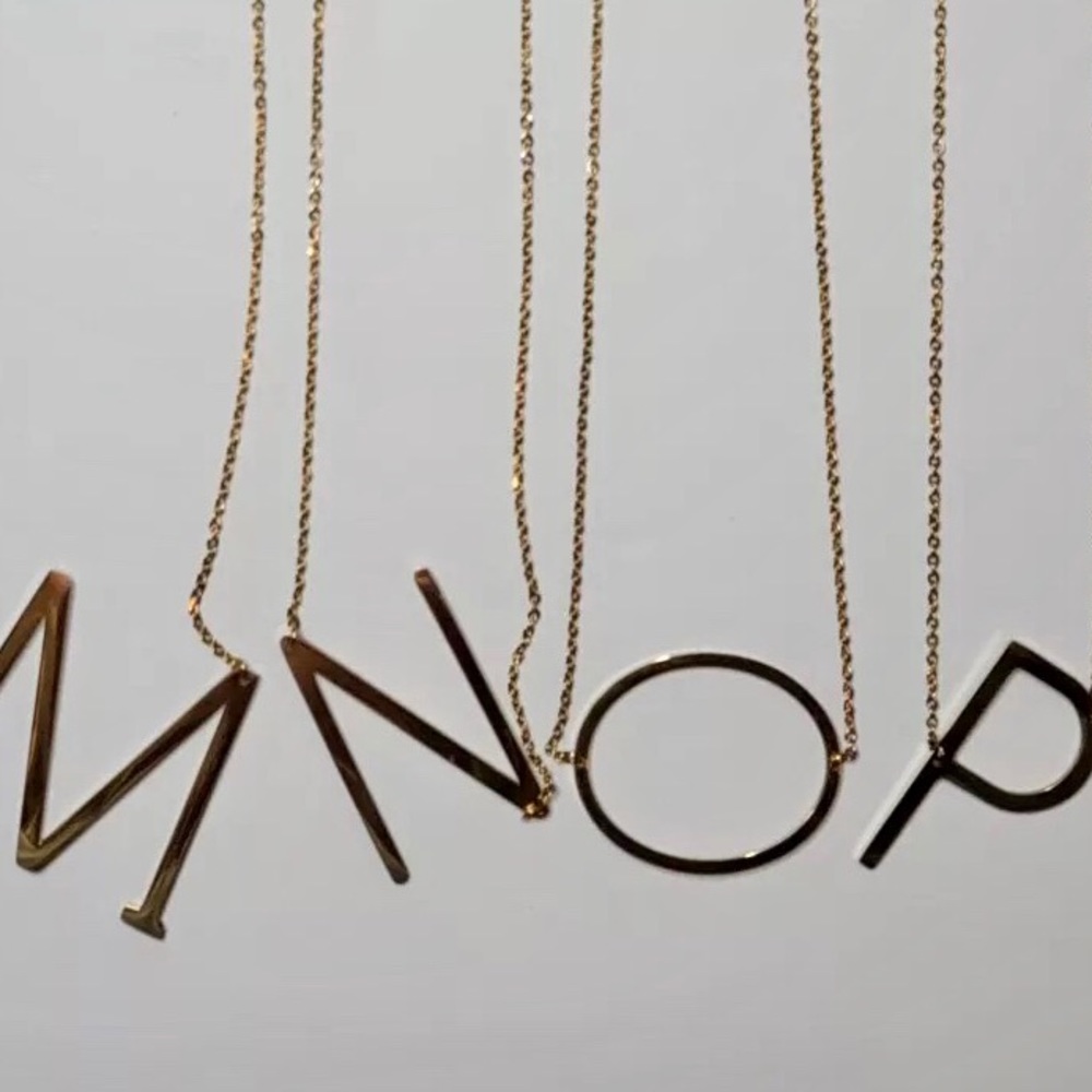 Gold Initial Pendant Necklace Letters A-Z - Picture 7 of 8